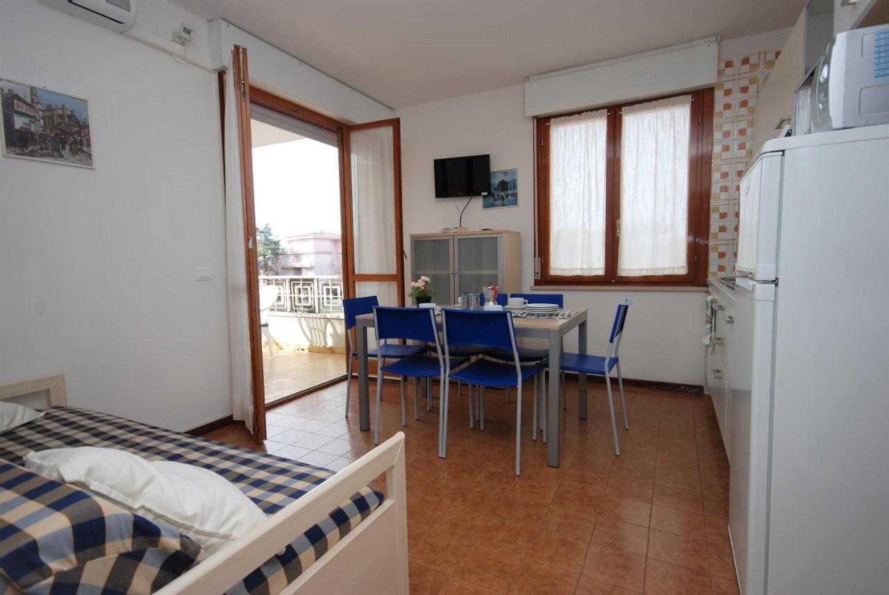 Residenza Gardenia Daire Lignano Sabbiadoro Dış mekan fotoğraf